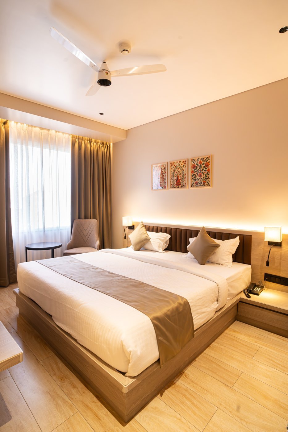 Deluxe AC Room